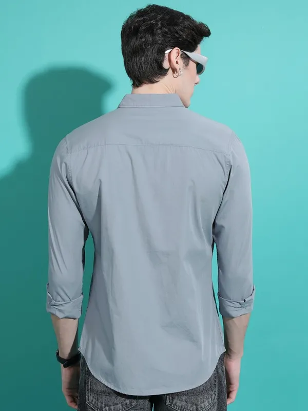  Highlander Men Grey Printed Slim Fit Casual Shirts