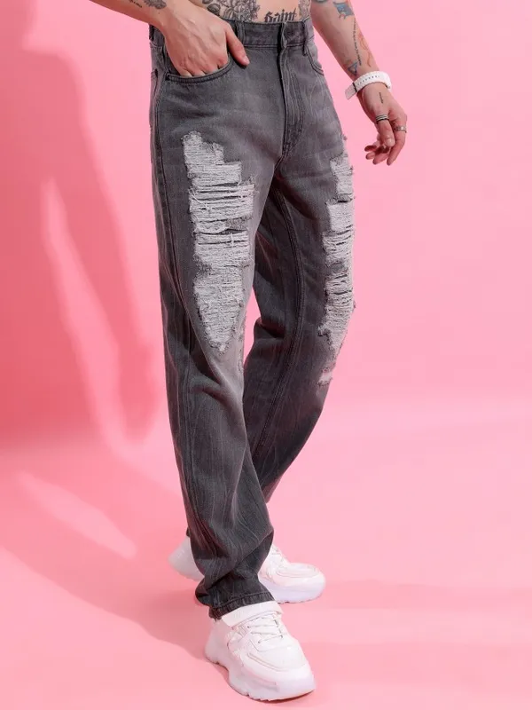  Highlander Men Grey Straight Fit Highly Distressed Jeans