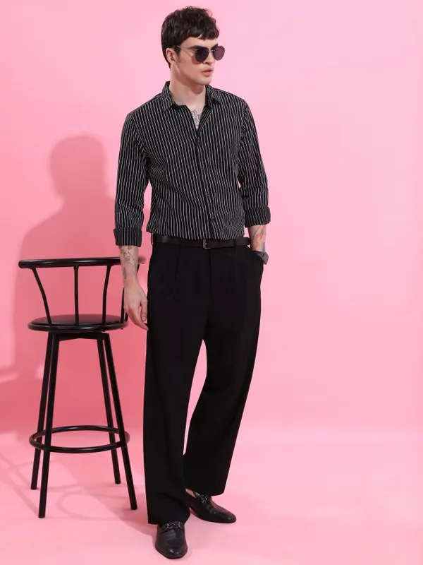  Highlander Men Black Striped Slim Fit Casual Shirts