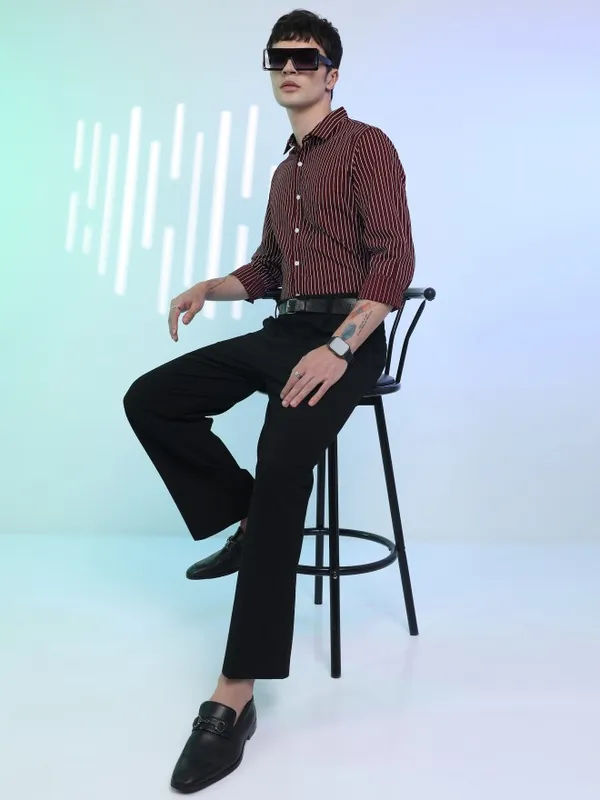  Highlander Men Maroon Striped Slim Fit Casual Shirts