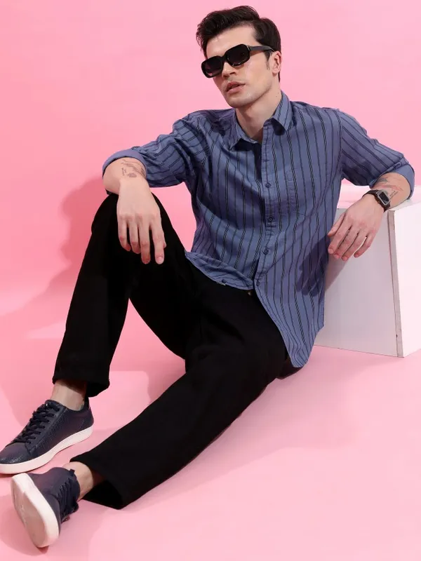  Highlander Men Blue Striped Slim Fit Casual Shirts