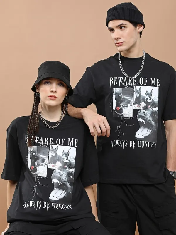 Unisex Round Neck Solid T-Shirt