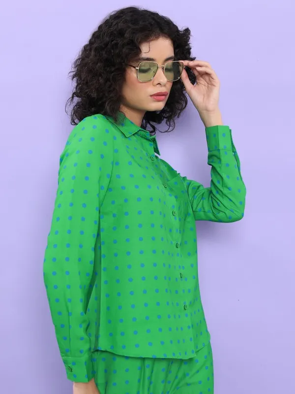  Tokyo Talkies Women Green Printed Casual Shirts