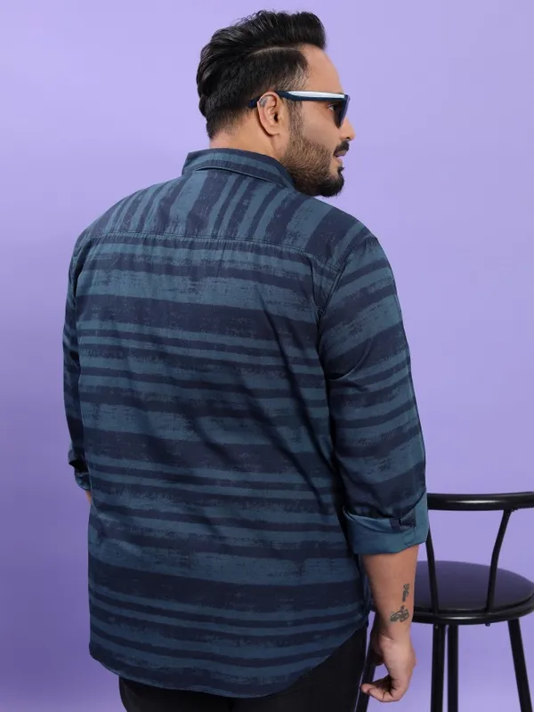  Xtra Ordinary By Highlander Men Blue Striped Regular Fit Casual Shirts