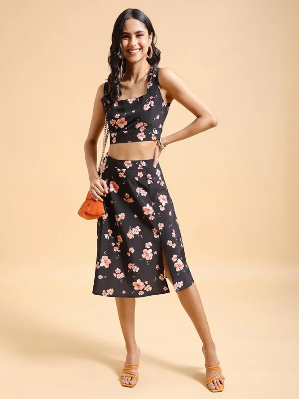 Women Top With Skirt Co-Ords