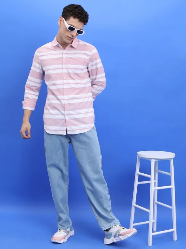 Men Slim Fit Casual Shirt