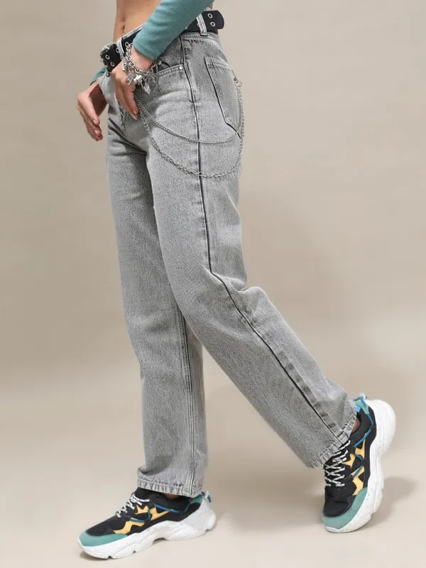  Tokyo Talkies Women Grey Straight Fit Clean Look Jeans
