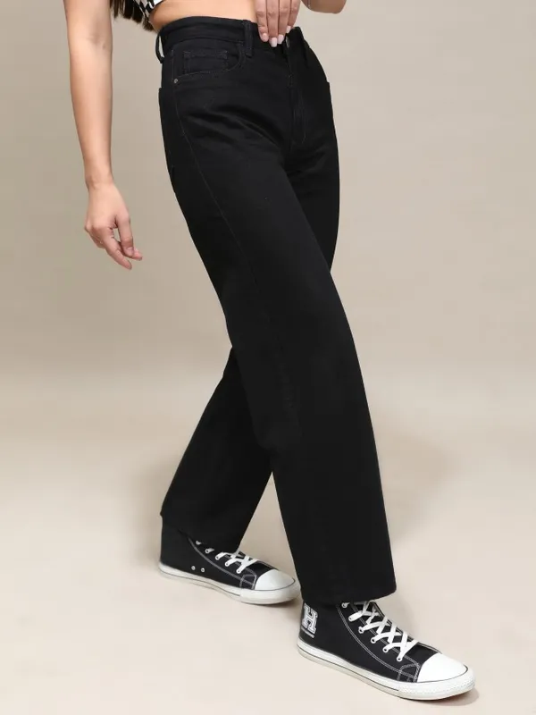  Tokyo Talkies Women Black Relaxed Fit Clean Look Jeans