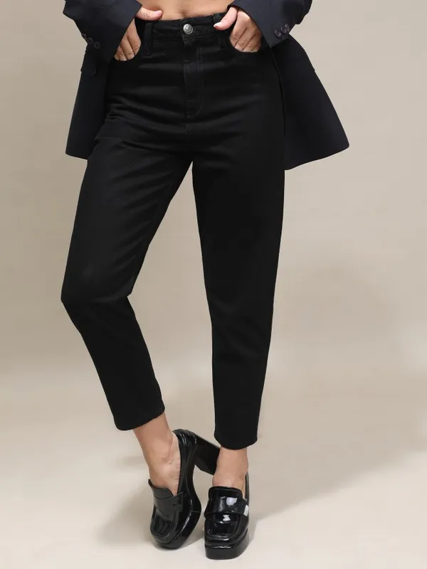  Tokyo Talkies Women Black Mom Fit Clean Look Jeans
