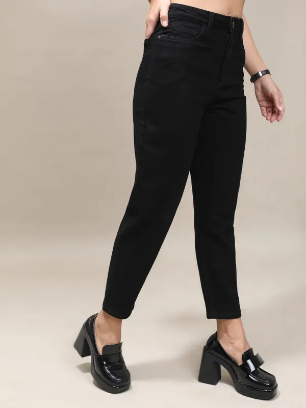  Tokyo Talkies Women Black Mom Fit Clean Look Jeans
