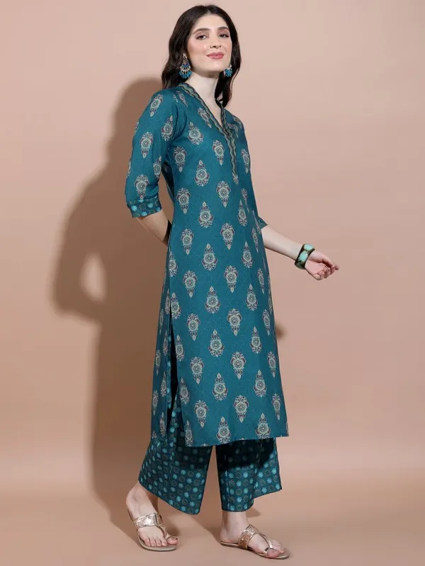  Ketch Women Teal Kurta Sets