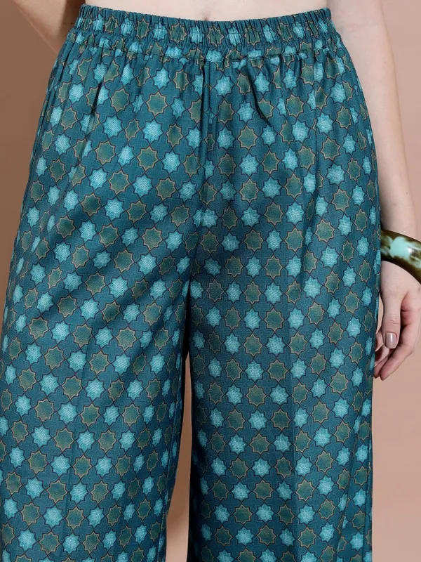  Ketch Women Teal Kurta Sets