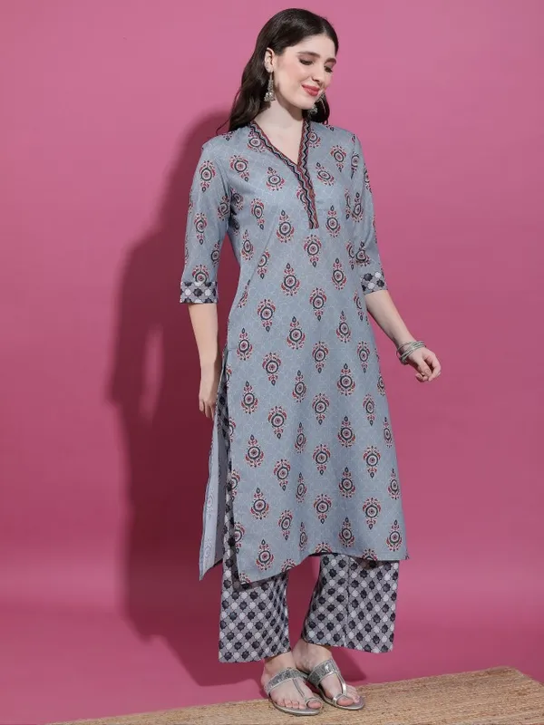 Ketch Women Grey Kurta Sets