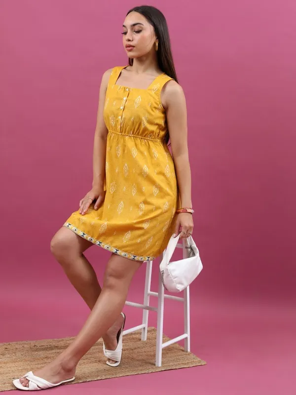 Ketch Women Mustard Printed A-Line Dresses