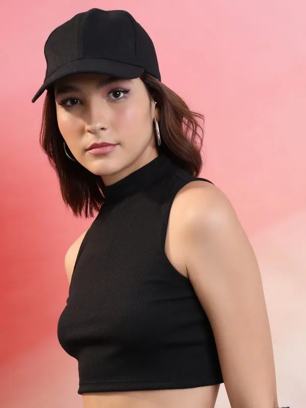  Tokyo Talkies Women Black Solid Tank Tops