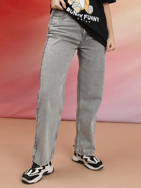  Tokyo Talkies Women Grey Relaxed Fit Clean Look Jeans