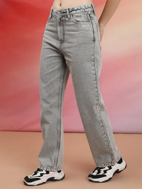  Tokyo Talkies Women Grey Relaxed Fit Clean Look Jeans