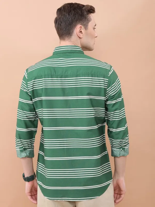 Men Slim Fit Casual Shirt