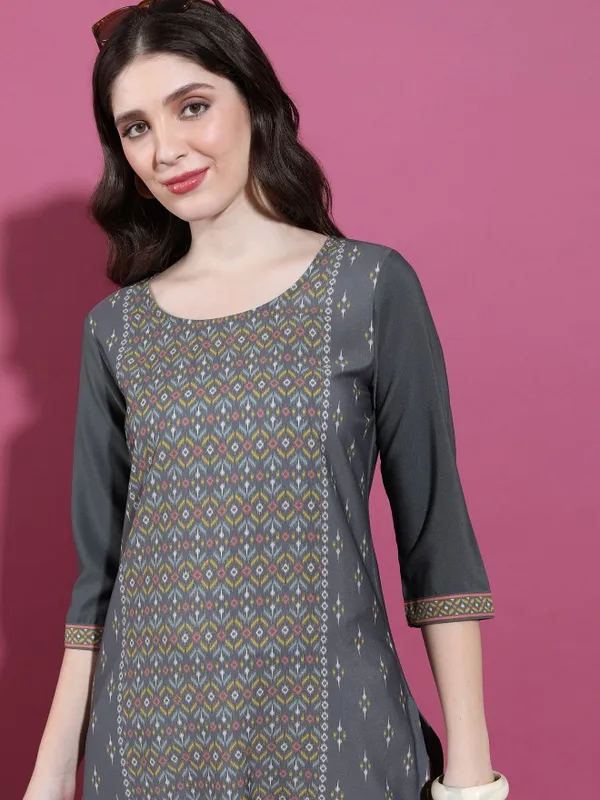 Vishudh Women Charcoal Printed Straight Kurta