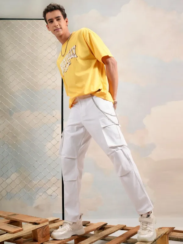 Men Regular Fit Cargos