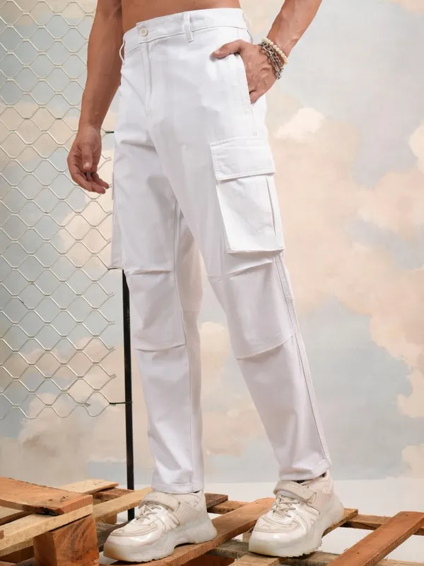 Men Regular Fit Cargos
