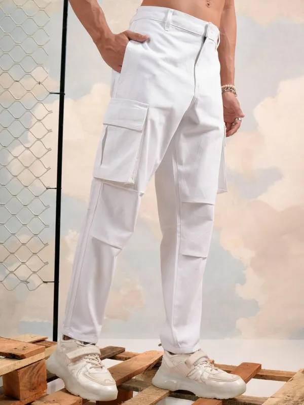 Men Regular Fit Cargos