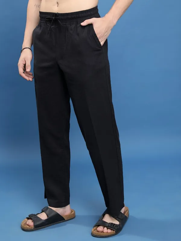 Men Regular Fit 