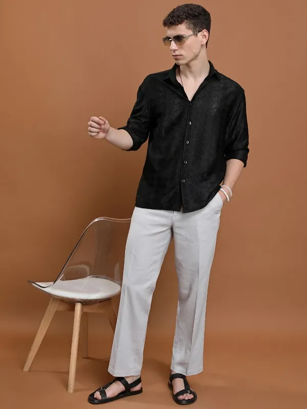 Men Regular Fit Chinos