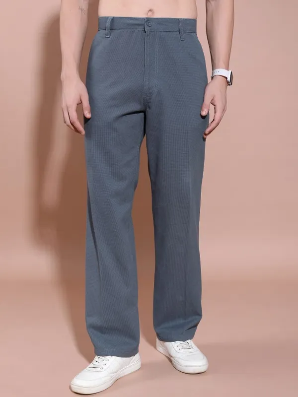  Highlander Men Blue Loose Fit Solid Casual Trousers