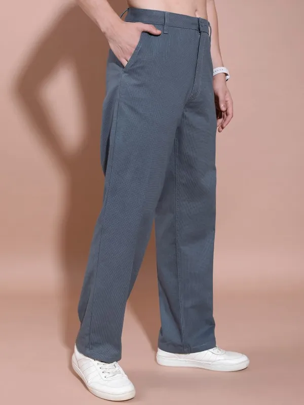  Highlander Men Blue Loose Fit Solid Casual Trousers