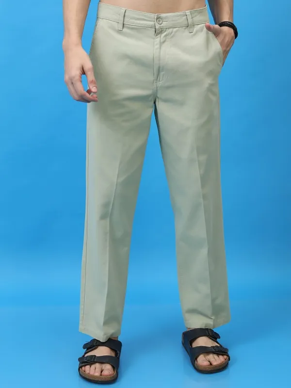  Highlander Men Grey Regular Fit Solid Casual Trousers