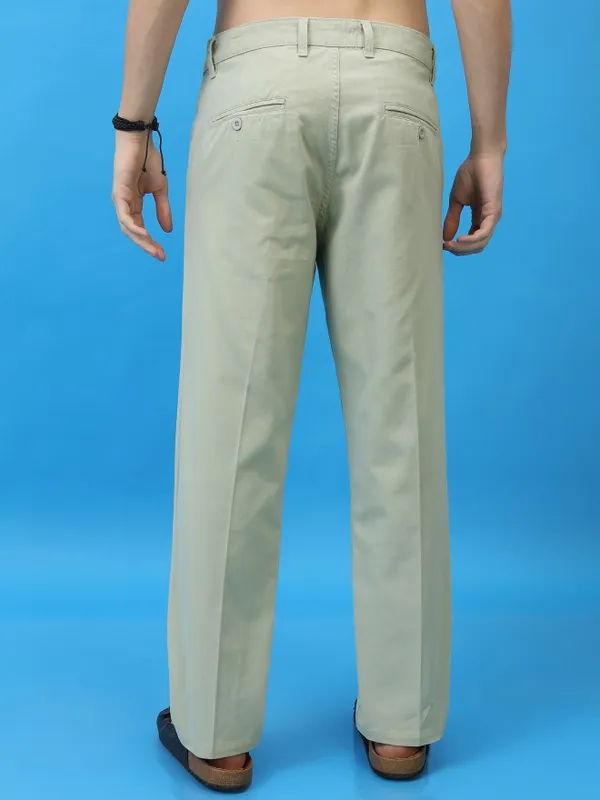  Highlander Men Grey Regular Fit Solid Casual Trousers