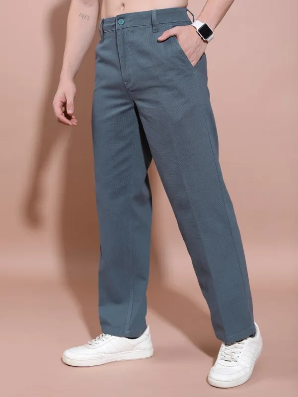  Highlander Men Blue Straight Fit Solid Casual Trousers