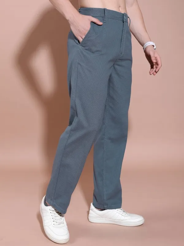  Highlander Men Blue Straight Fit Solid Casual Trousers