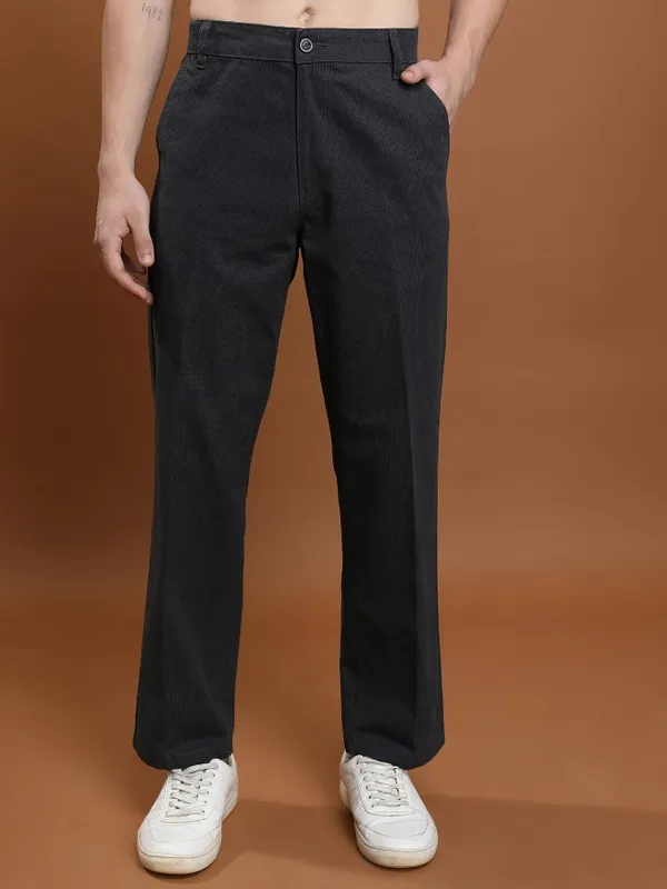  Highlander Men Grey Regular Fit Printed Casual Trousers