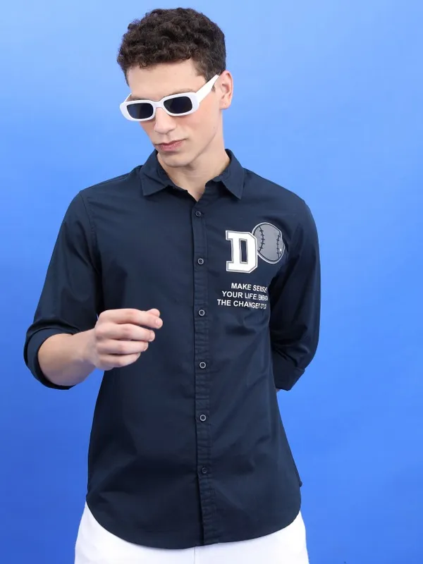  Ketch Men Navy Blue Printed Slim Fit Casual Shirts