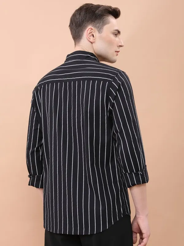  Ketch Men Black Striped Slim Fit Casual Shirts