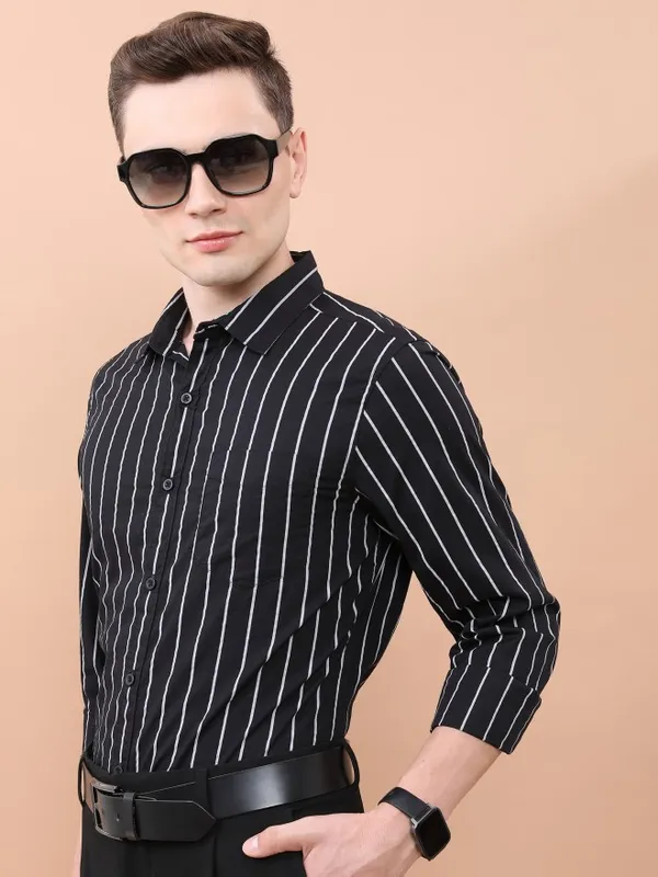  Ketch Men Black Striped Slim Fit Casual Shirts