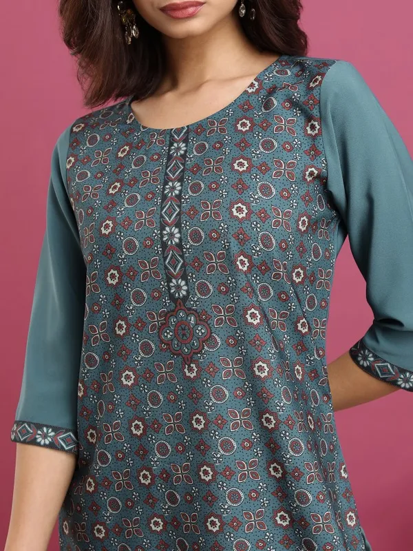  Vishudh  Women Teal Printed Straight Kurtas