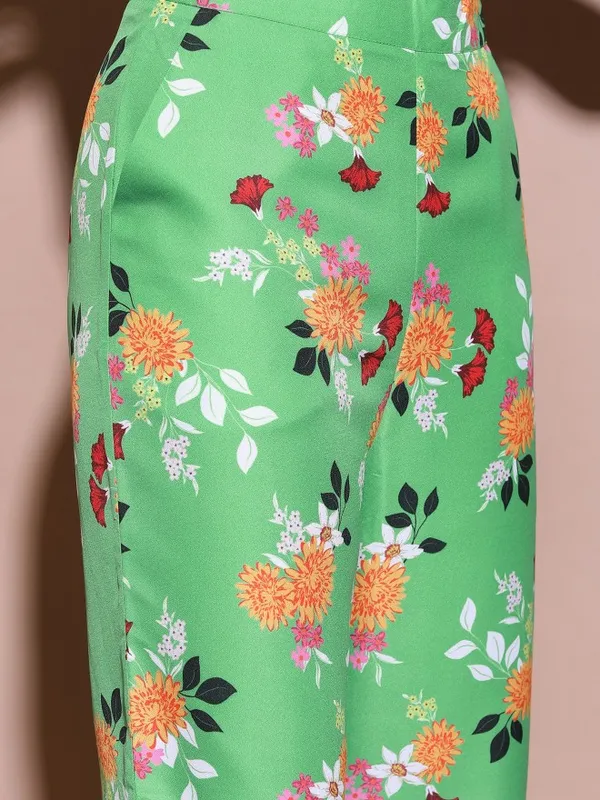 Printed Flared Casual Trouser