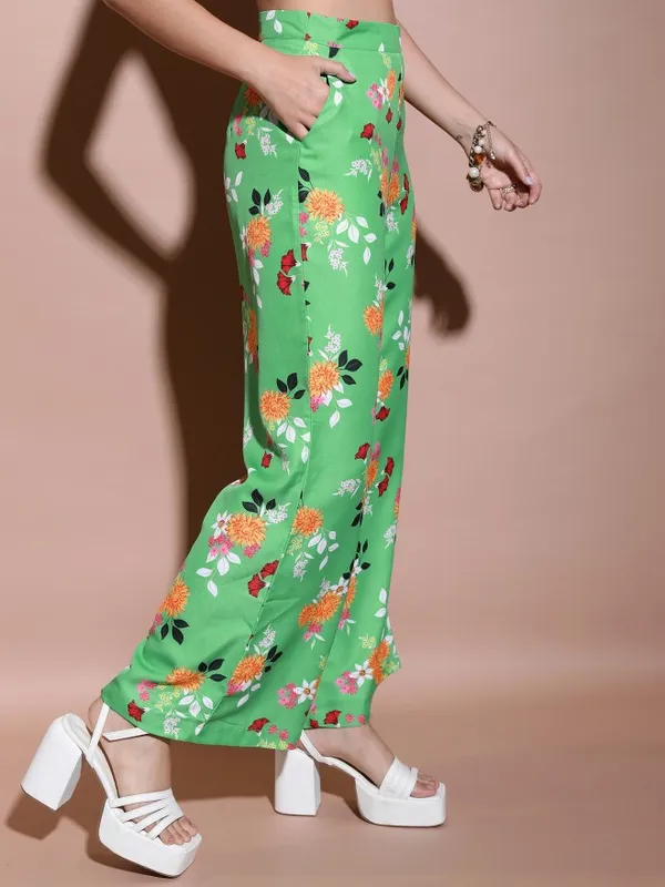 Printed Flared Casual Trouser