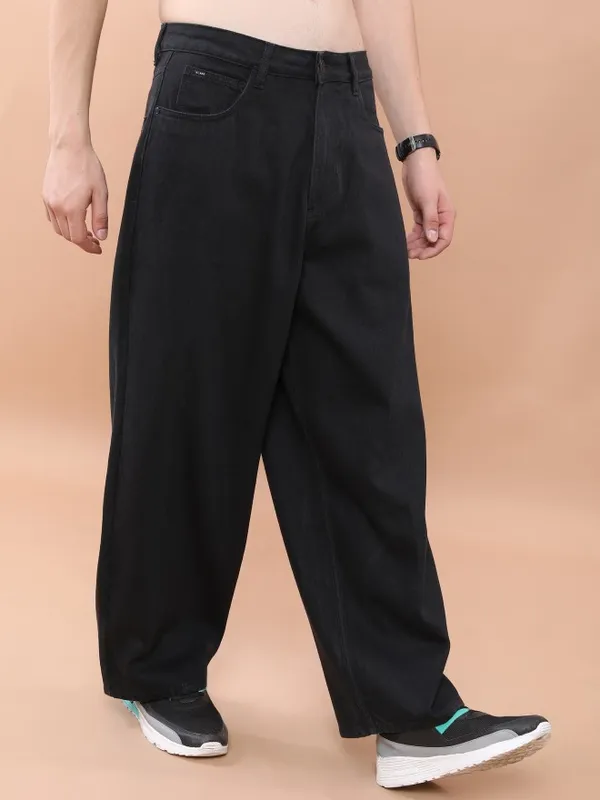  Highlander Men Black Relaxed Fit Clean Look Jeans