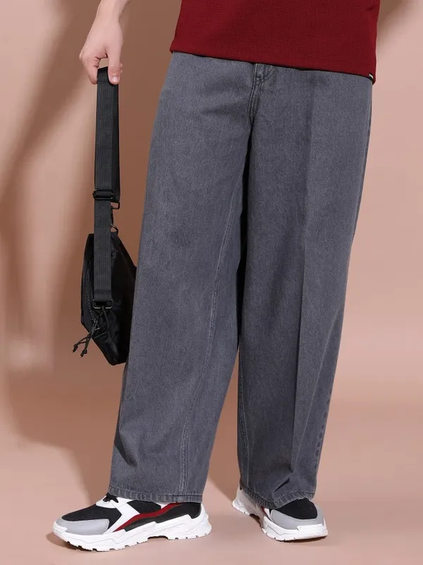  Highlander Men Grey Relaxed Fit Clean Look Jeans