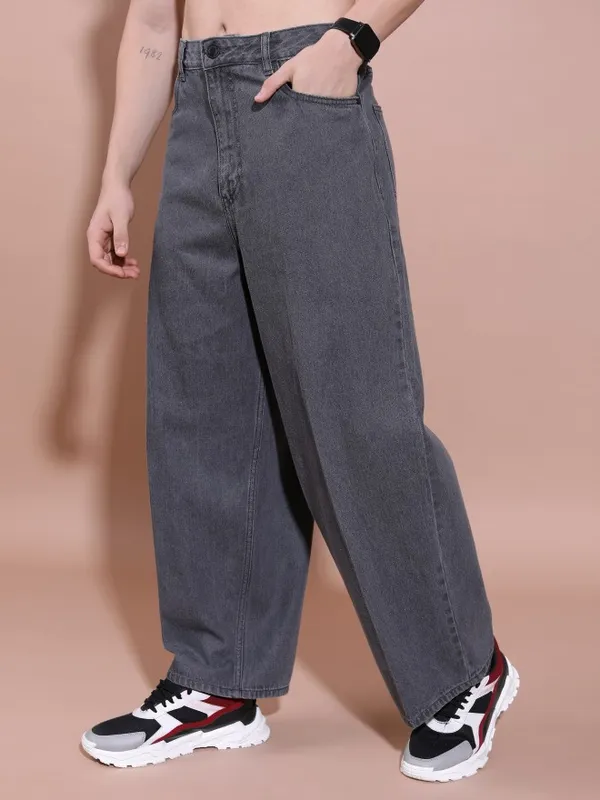  Highlander Men Grey Relaxed Fit Clean Look Jeans