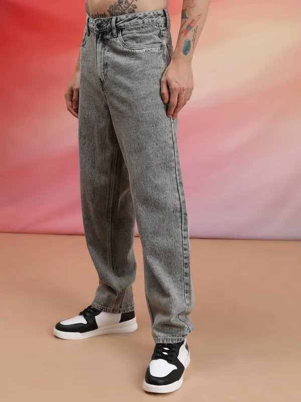 Men Relaxed Fit Jeans