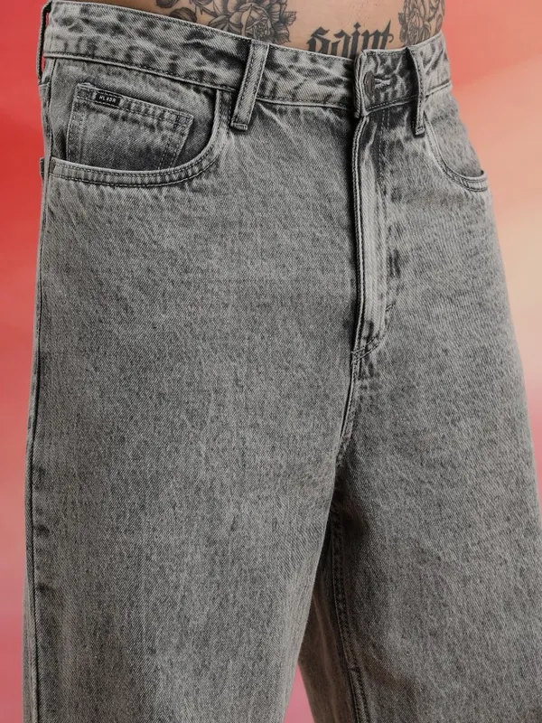 Men Relaxed Fit Jeans