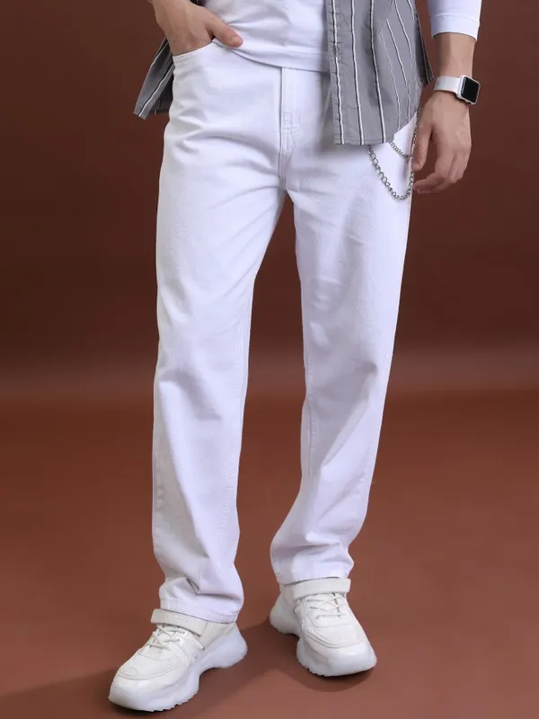  Highlander Men White Relaxed Fit Clean Look Jeans