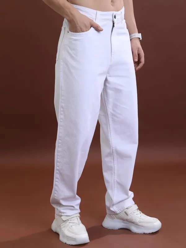  Highlander Men White Relaxed Fit Clean Look Jeans