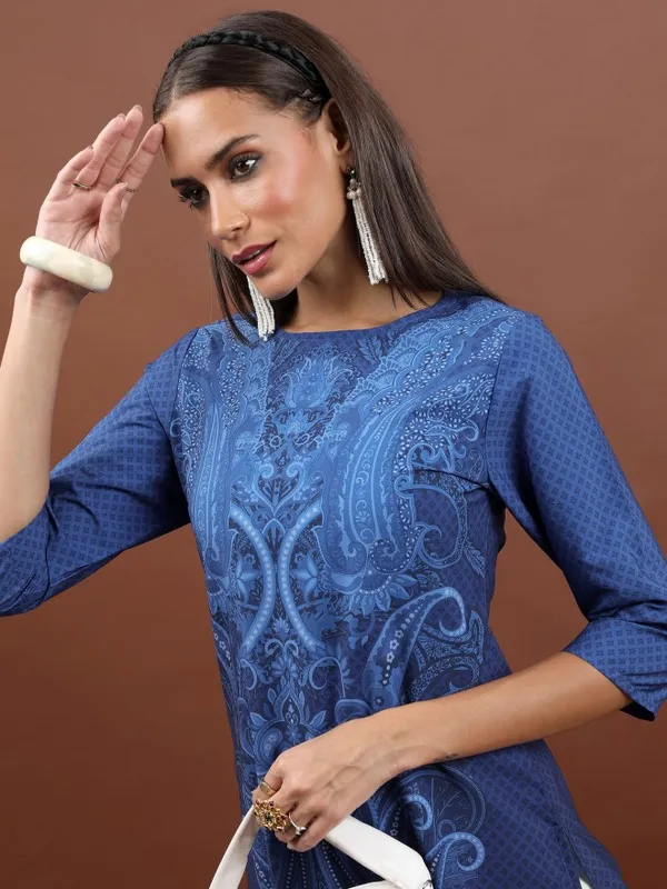  Ketch Women Blue Printed Straight Kurtas