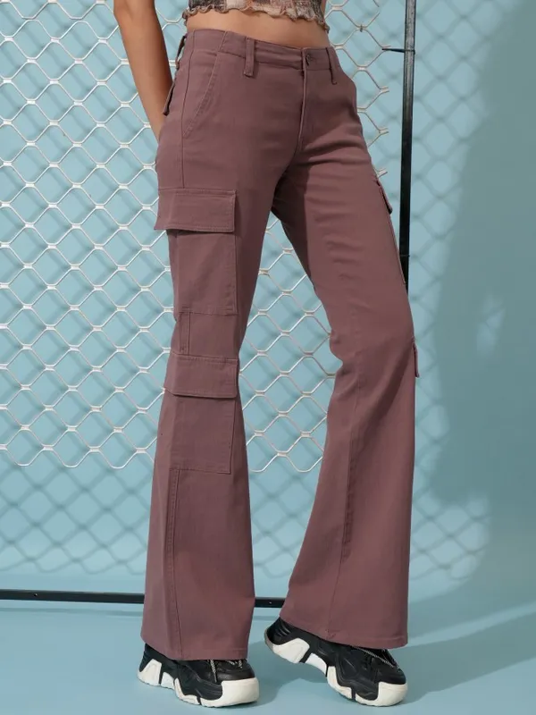  Tokyo Talkies Women Rose Solid Regular Fit Casual Trousers